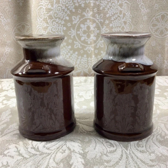 Vintage Brown Milk Can Salt and Pepper Shakers - Made in Japan - Picture 5 of 7